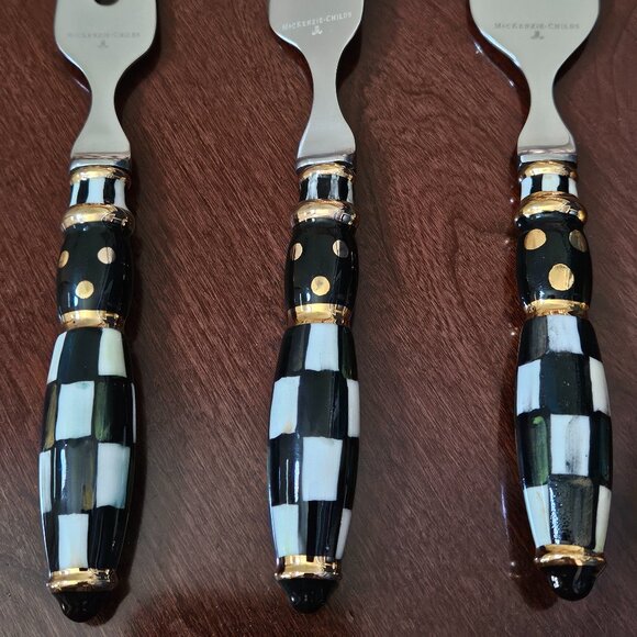 3 MACKENZIE CHILDS COURTNEY CHECK BLACK TIE CERAMIC CHEESE CHARCUTERIE KNIFE SET - Picture 3 of 12
